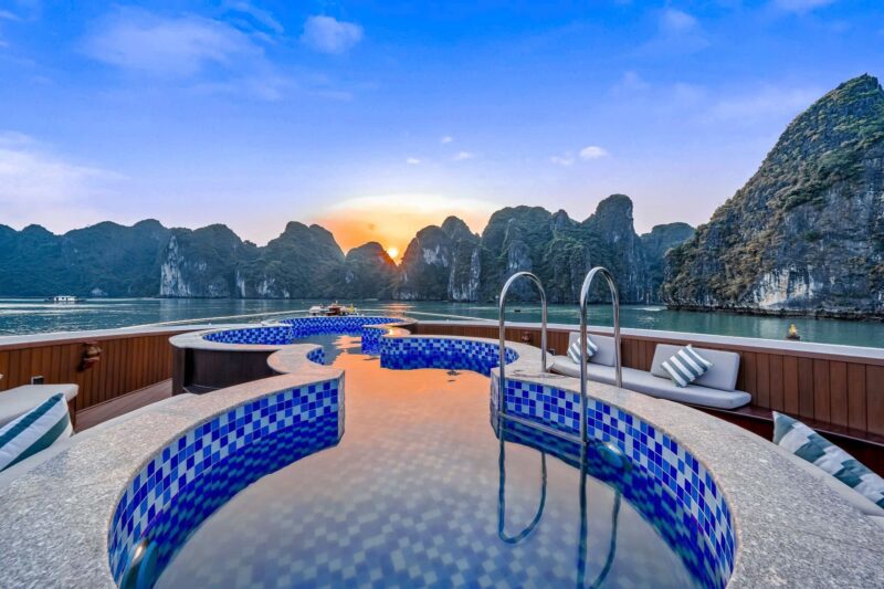 DU THUYỀN HẠ LONG SYMPHONY